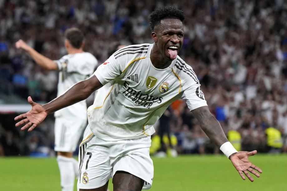 [图]居莱尔、维尼修斯建功 皇马2-1险胜马略卡